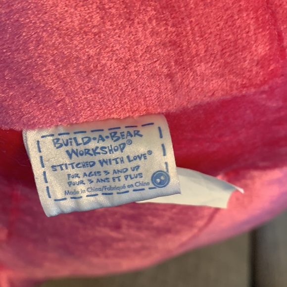 Build a Bear Workshop - Hello Kitty Velour chair - Picture 3 of 5